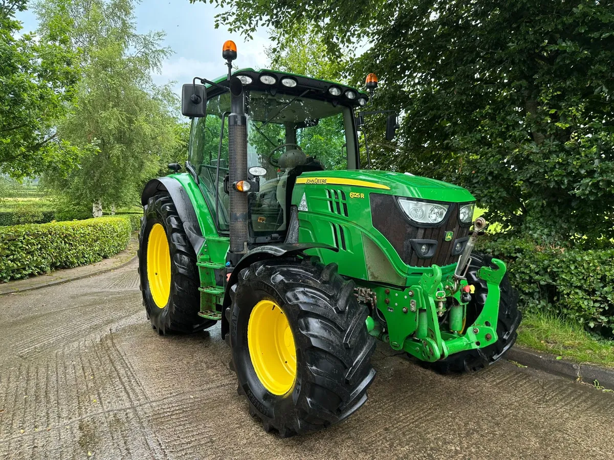 John Deere 6125R - Image 4
