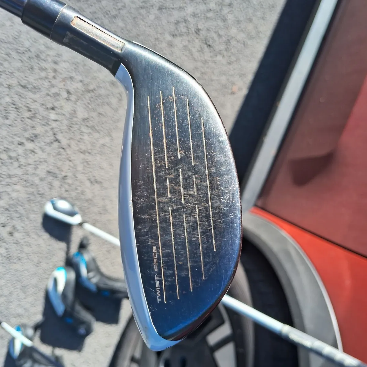 Golf club 3 taylormade hybrids - Image 3