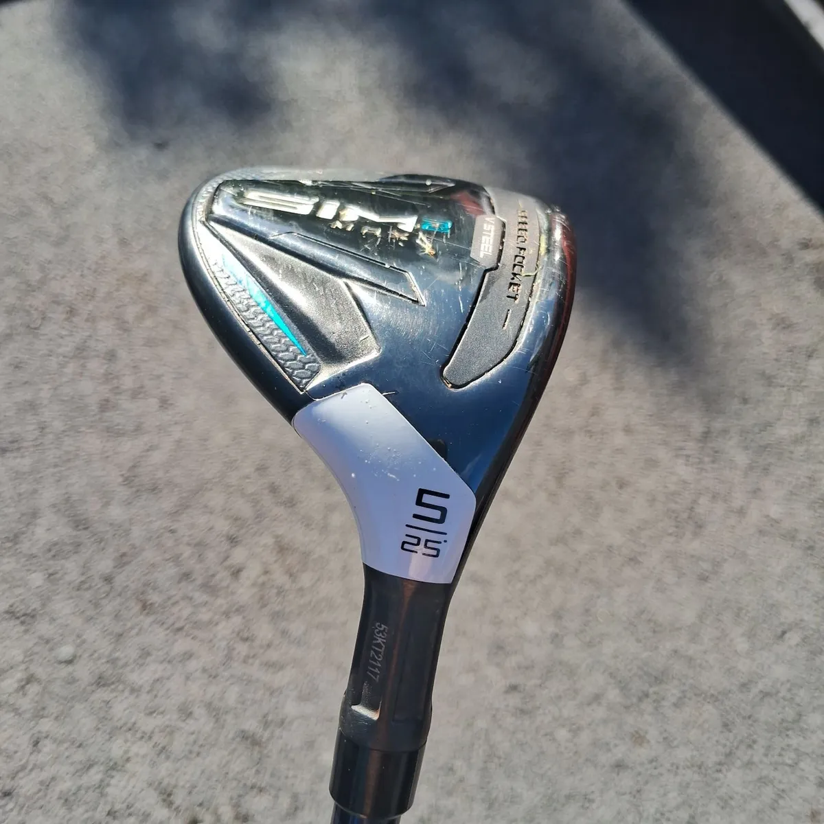 Golf club 3 taylormade hybrids - Image 4