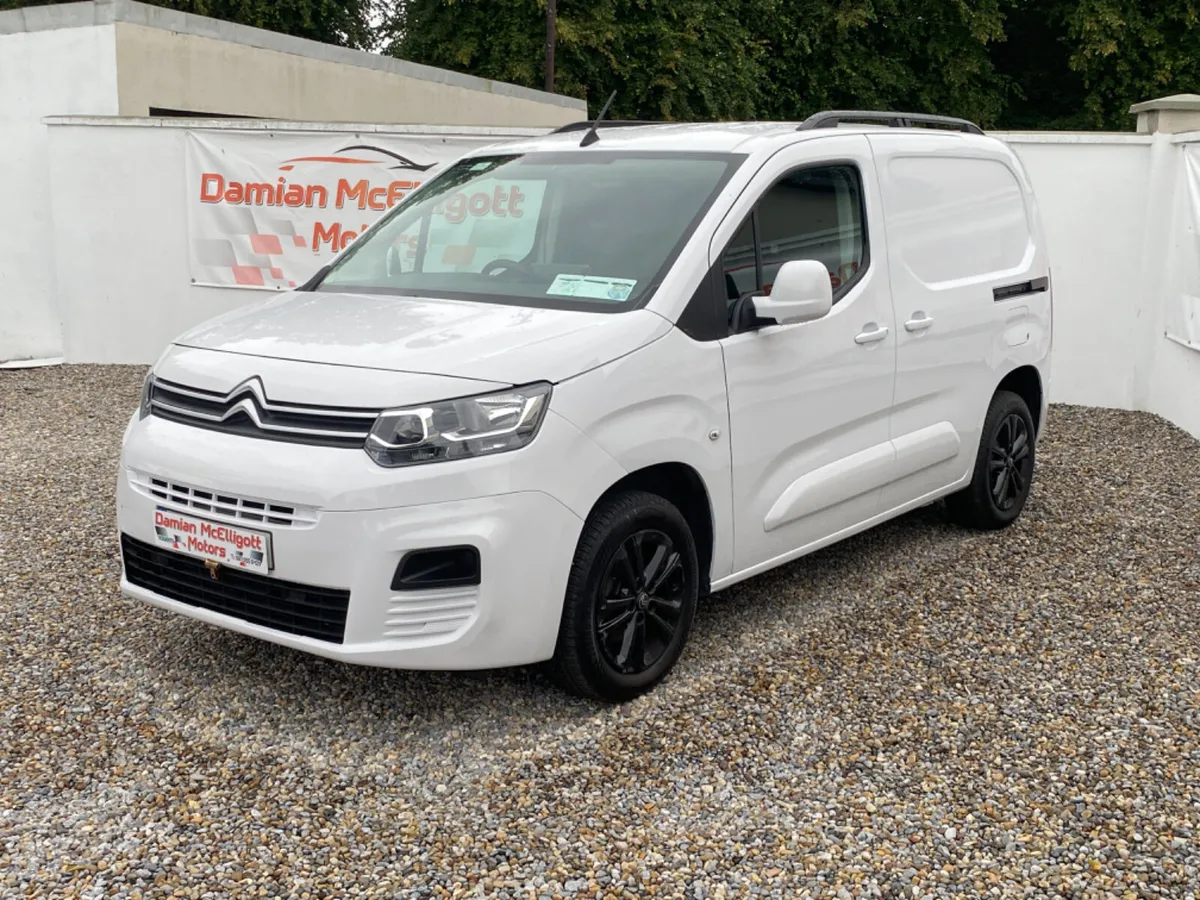 2023  CITREON BERLINGO - Image 4