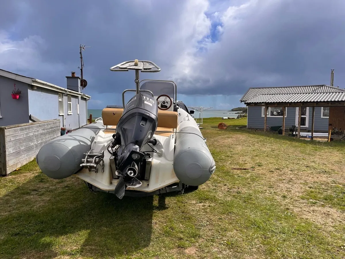 6.5m Zodiac Medline Rib with Outboard and Trailer - Image 4