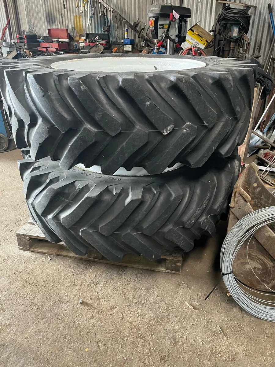 Dual wheels and clamps - Image 2