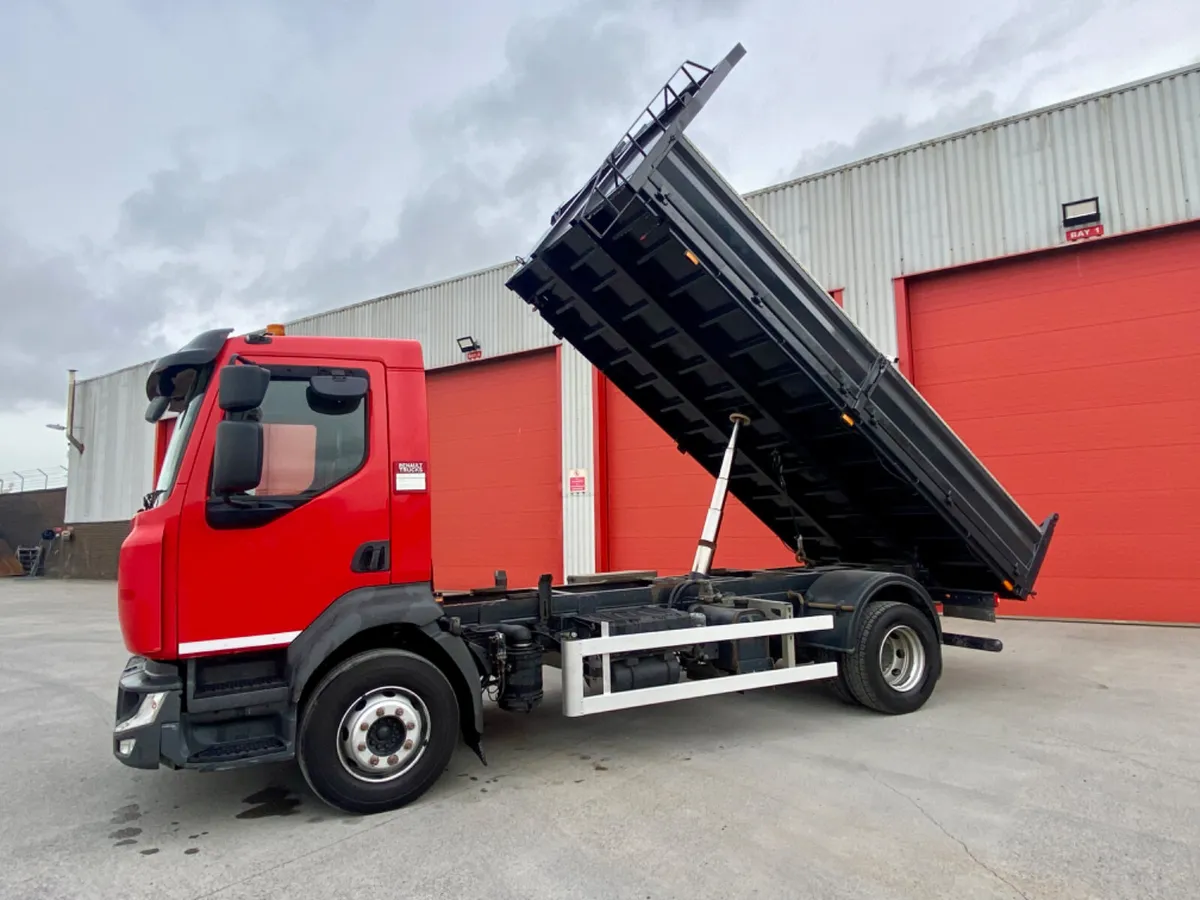 2021 Renault D210 Tipper for Sale - Image 1