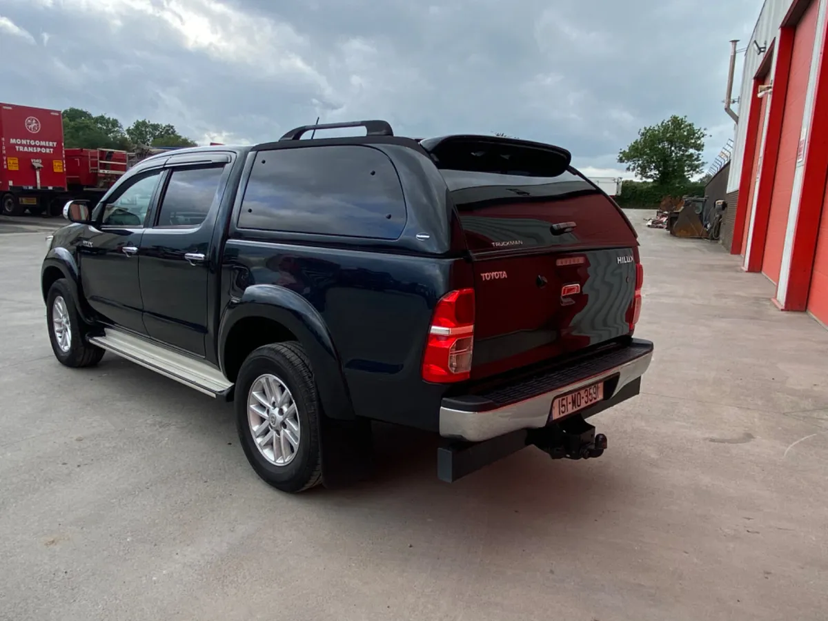 2015 Toyota Hi-Lux Invincible 3.0 D4D - Image 3