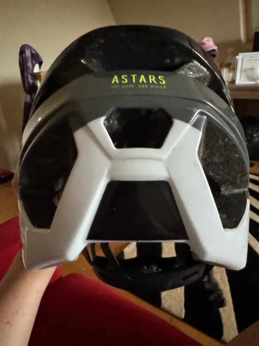 Alpinestars mountain bike helmet - Image 2