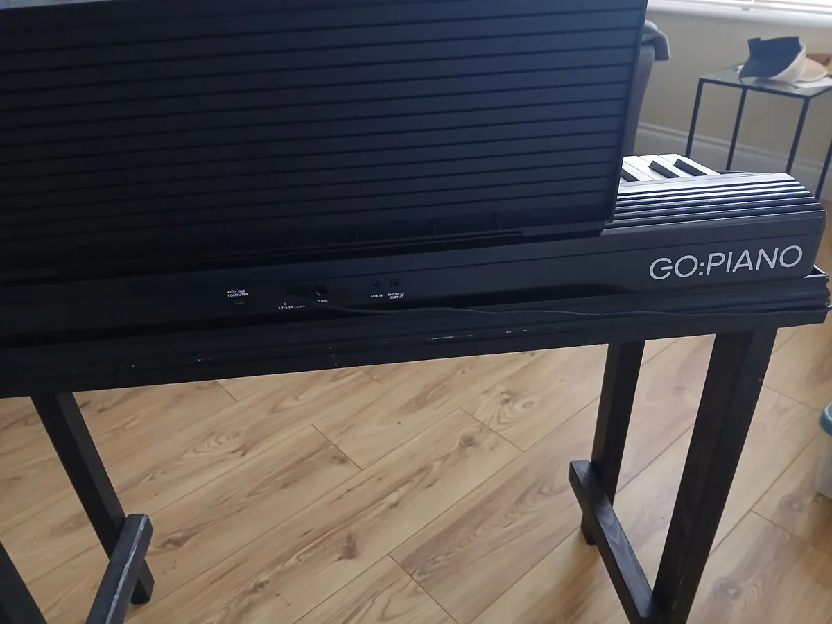Piano keyboard - Image 4