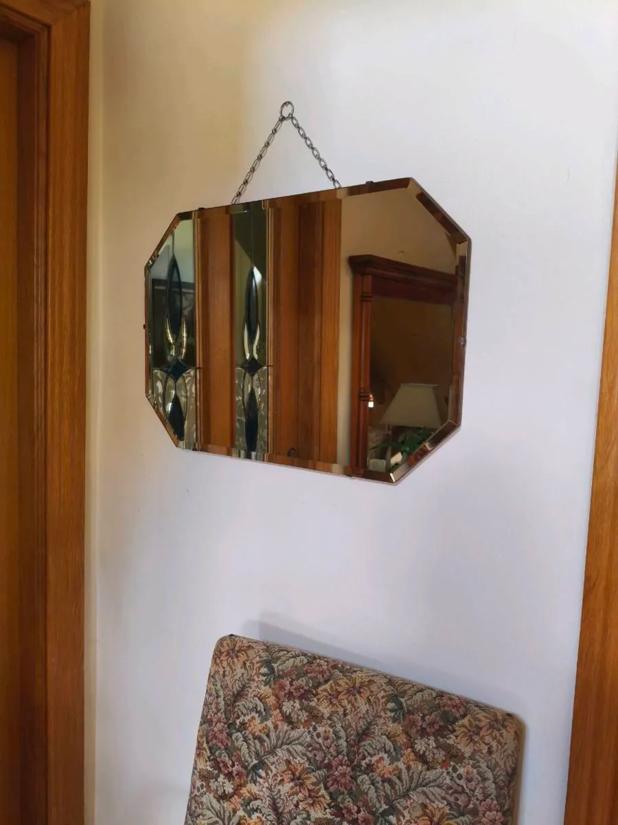 Beautiful vintage mirror perfect condition 35euro - Image 1