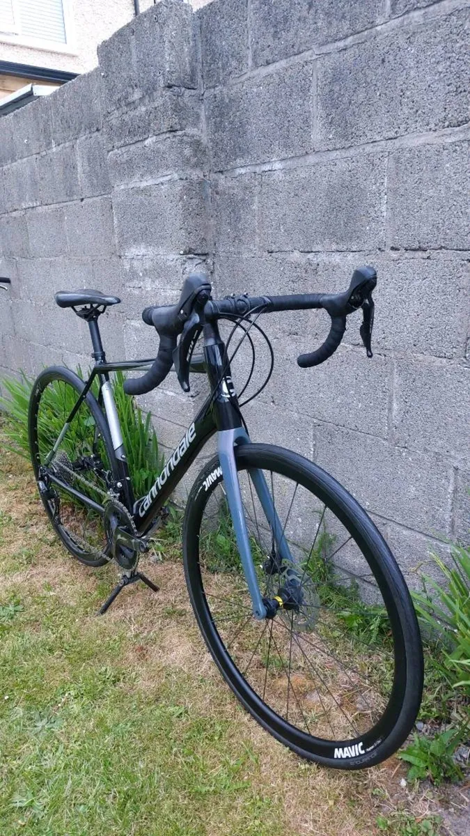 Cannondale Synapse Disc 105 Road Bike - 56cm - Image 4