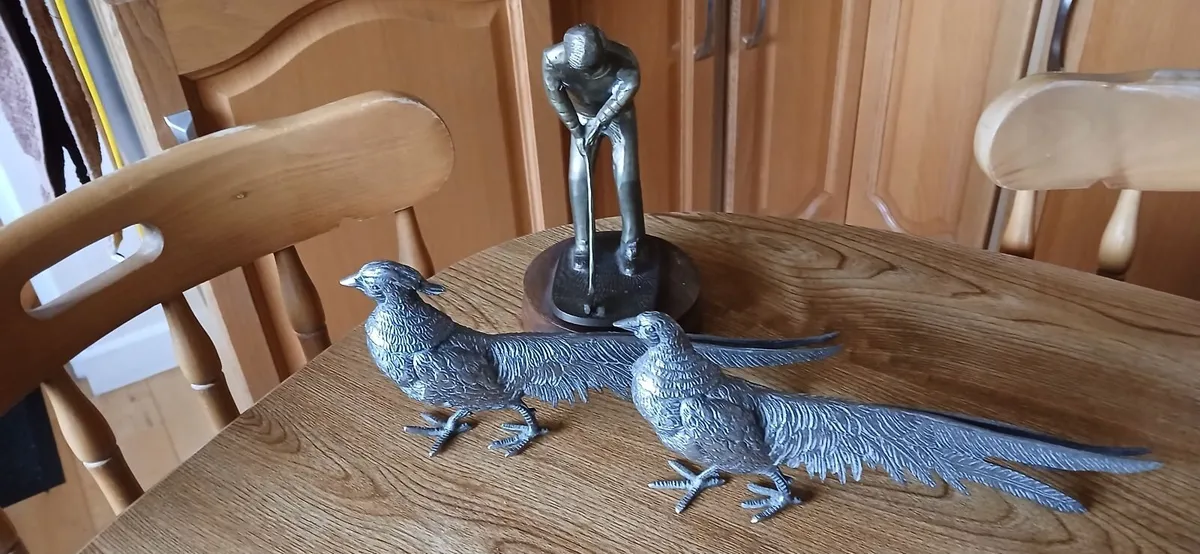 Pair of Brass Phesants, and Brass Golf figure - Image 2