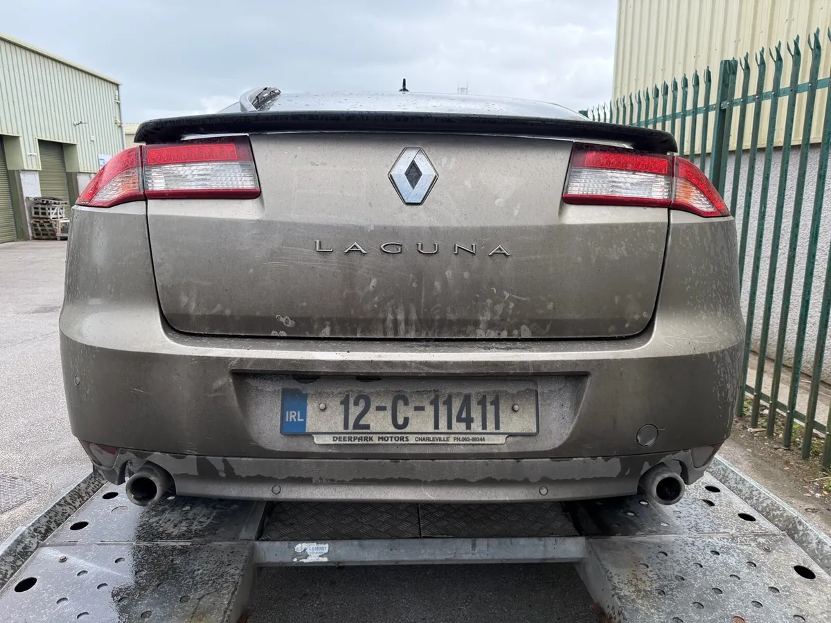 2012Renault Laguna 2.0dci for breaking - Image 3