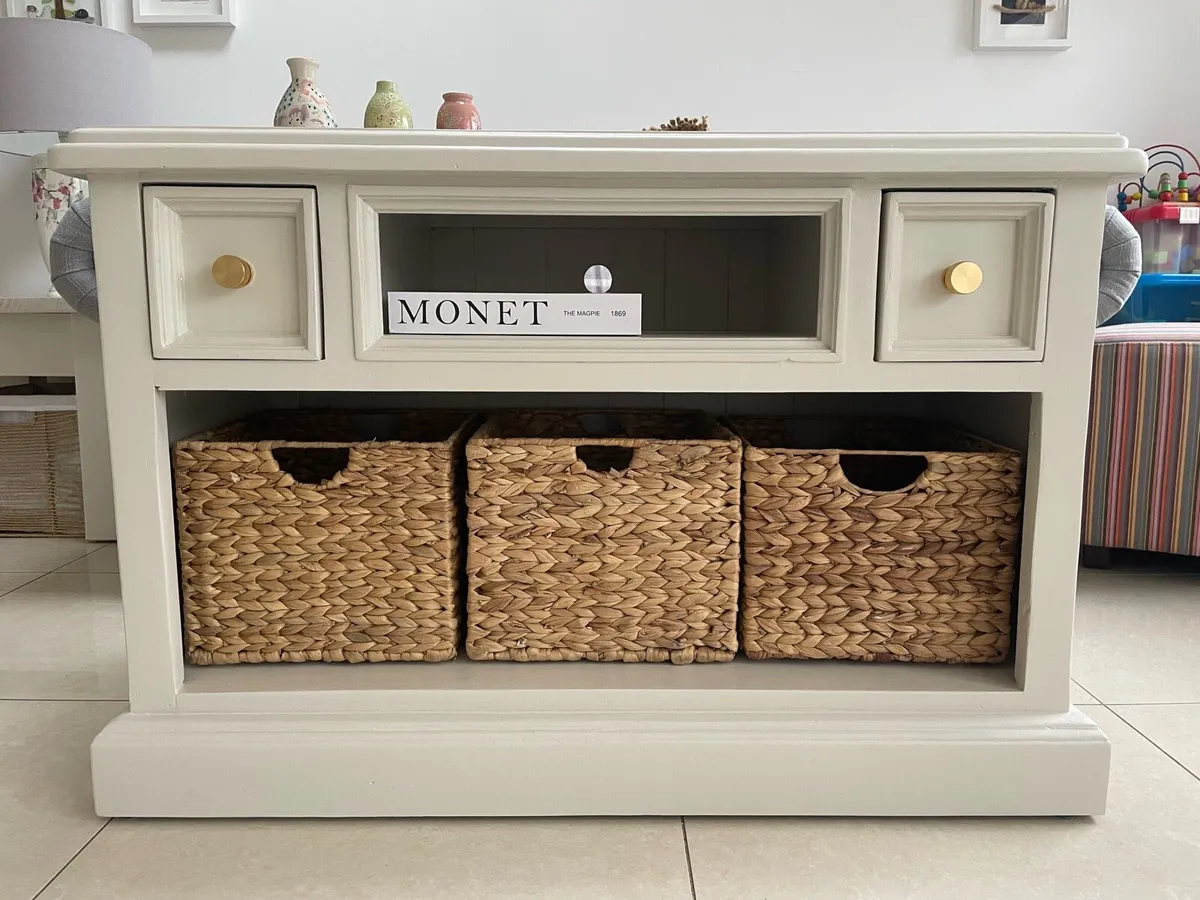 TV Media unit - Image 1