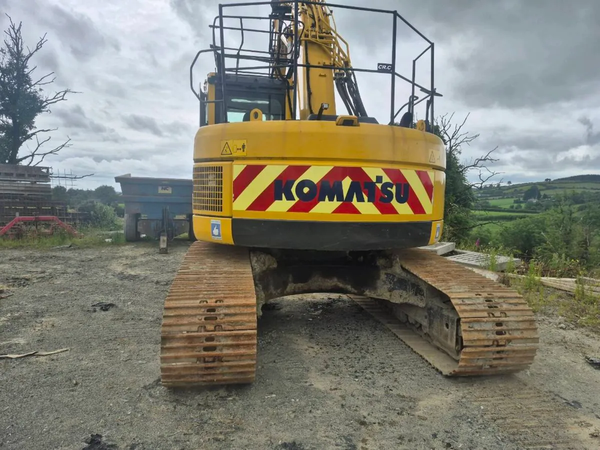 Komatsu 228 - Image 3