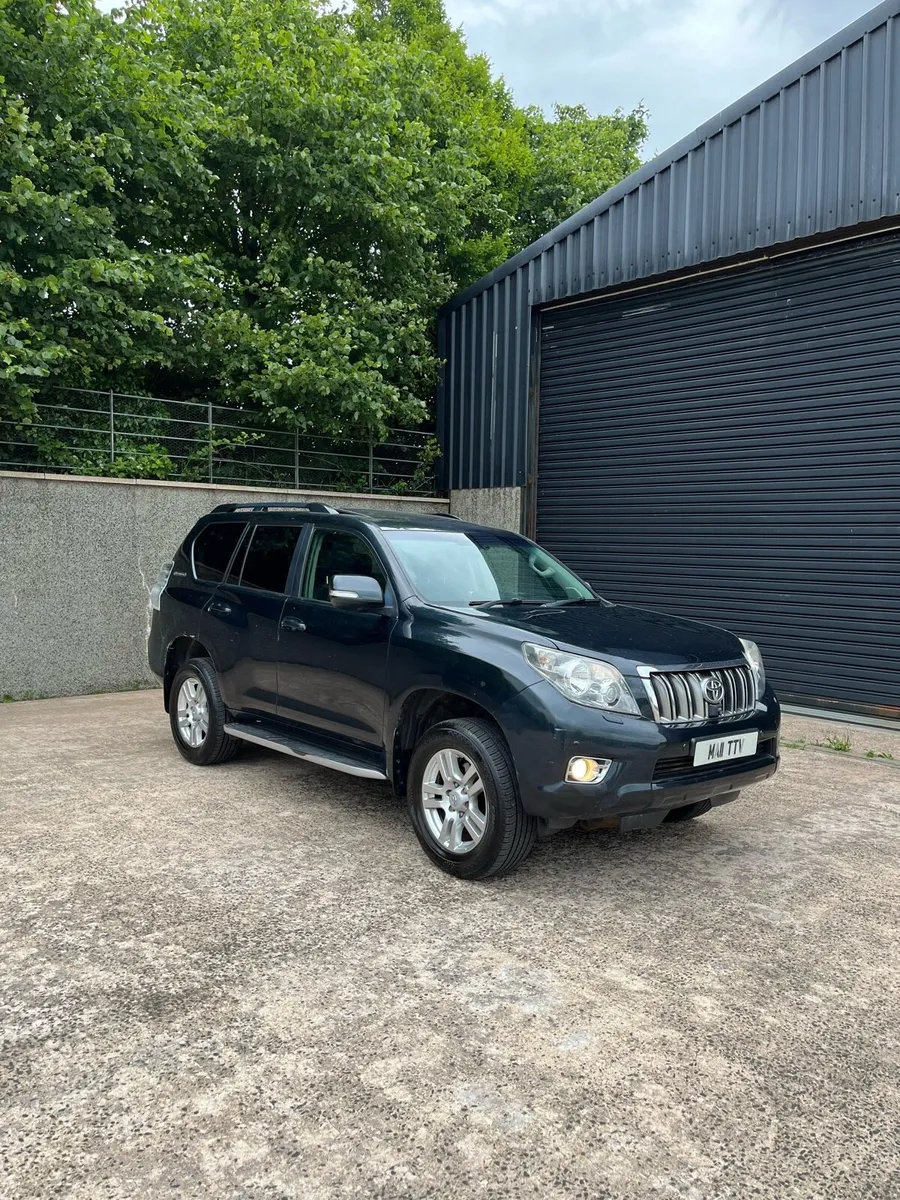 Toyota Land Cruiser 2011 - Image 1