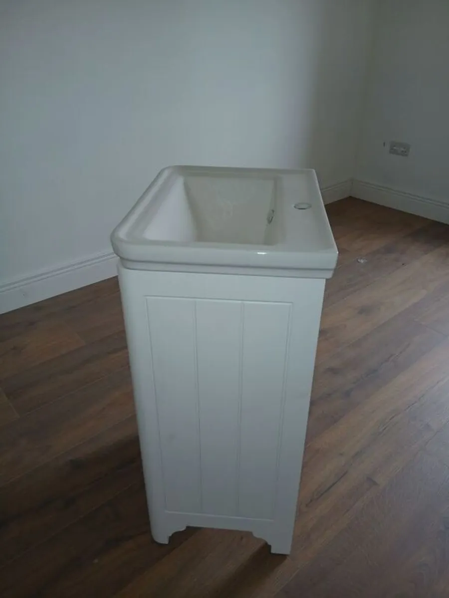 500mm vanity - Image 4