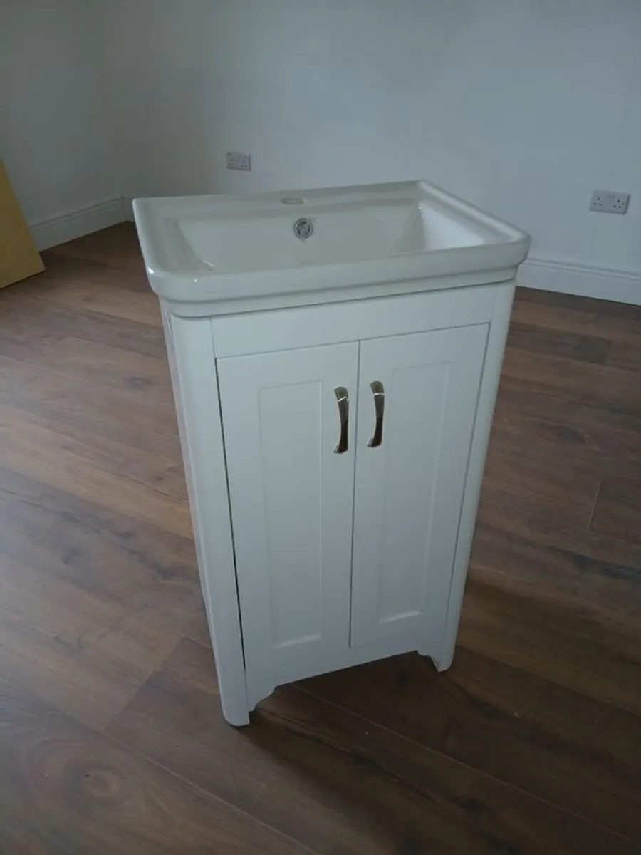 500mm vanity - Image 1