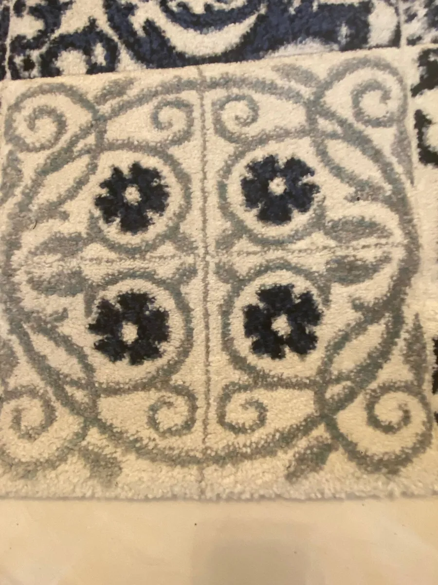 Rug - Image 2