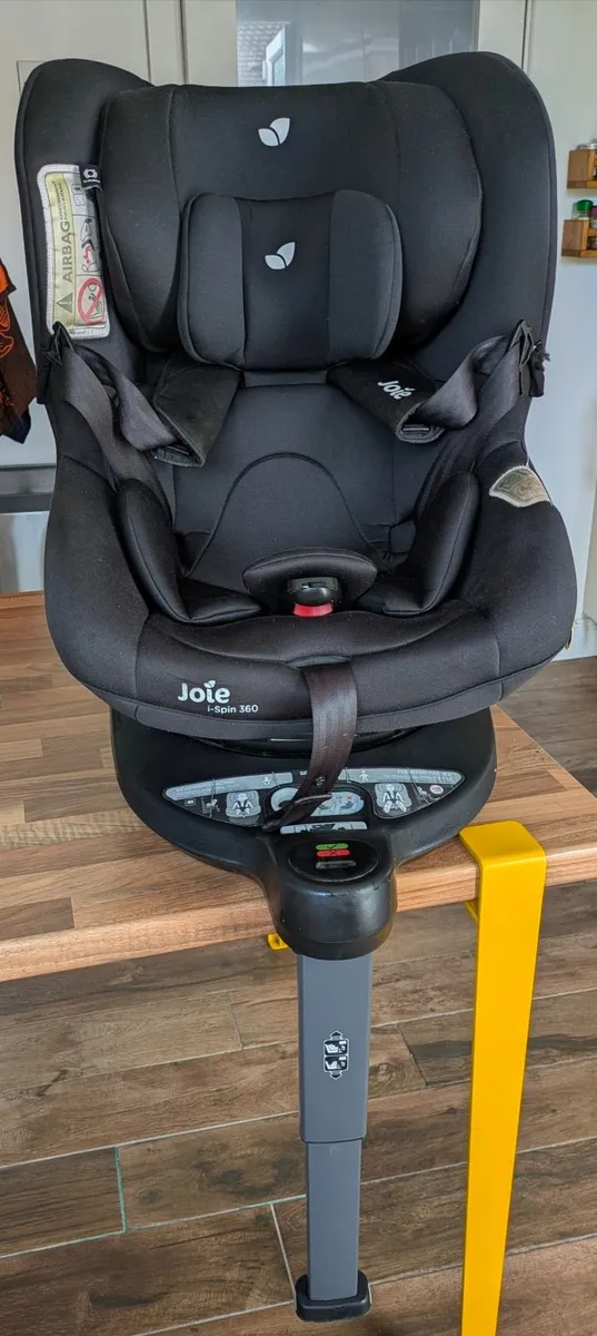 Joie iSpin 360 Car Seat Excellent Condition - Image 4