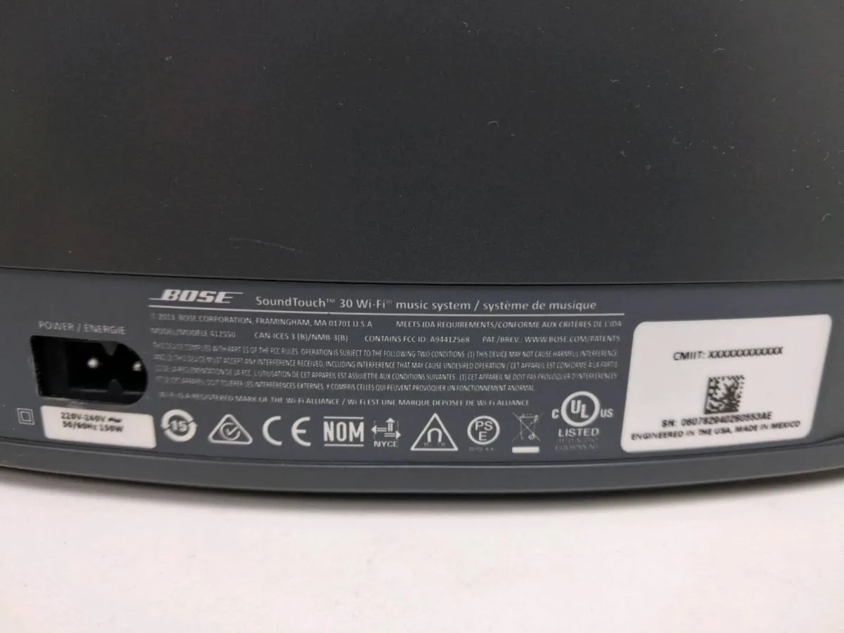 Bose SoundTouch 30 Series III Wireless Speaker - Image 3