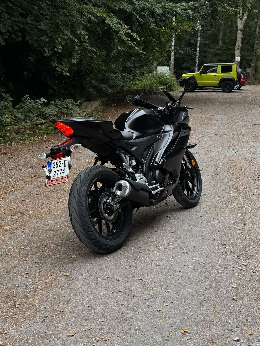 Yamaha  Yzf R125 - Image 3