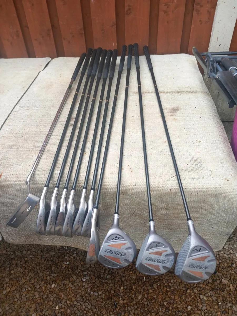 Colt golf clubs and bag. - Image 4