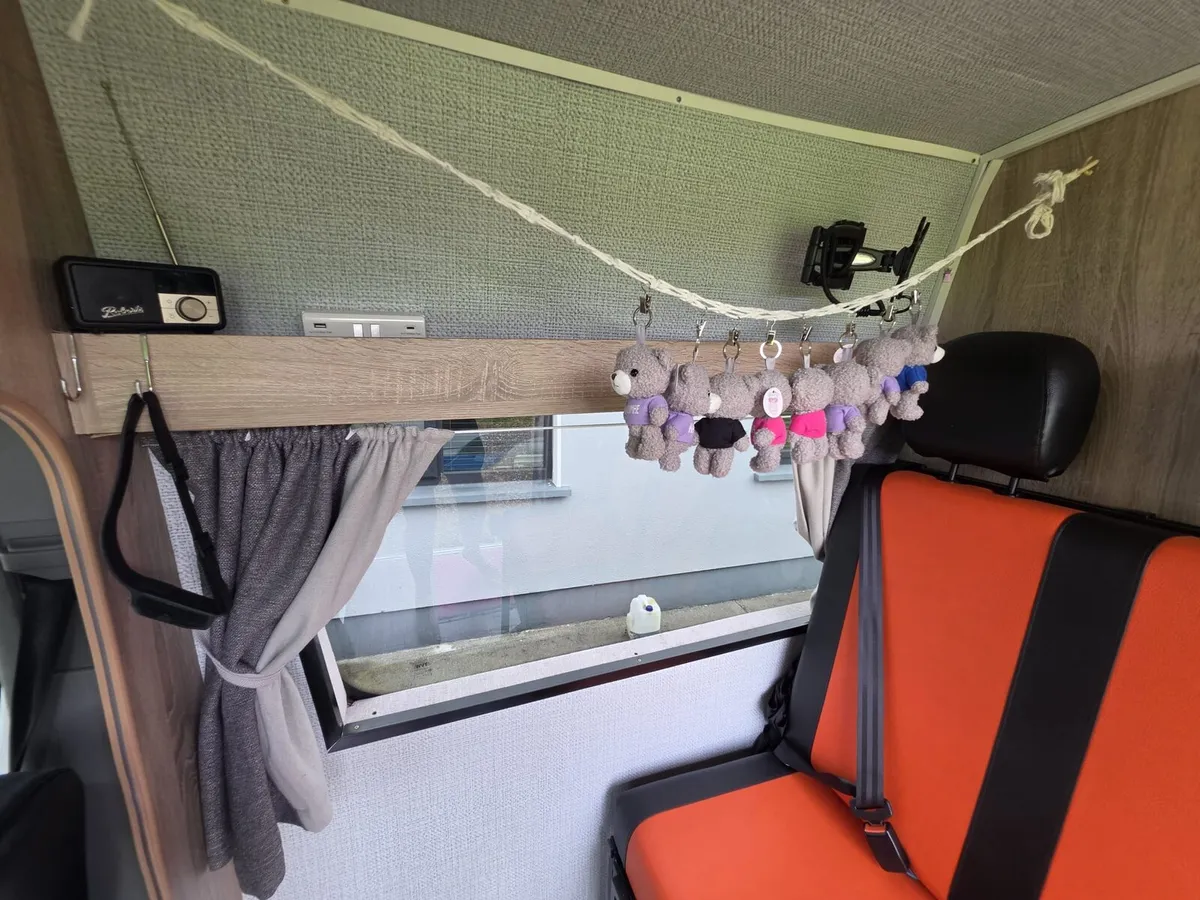 VW Crafter Camper 131 - Image 4
