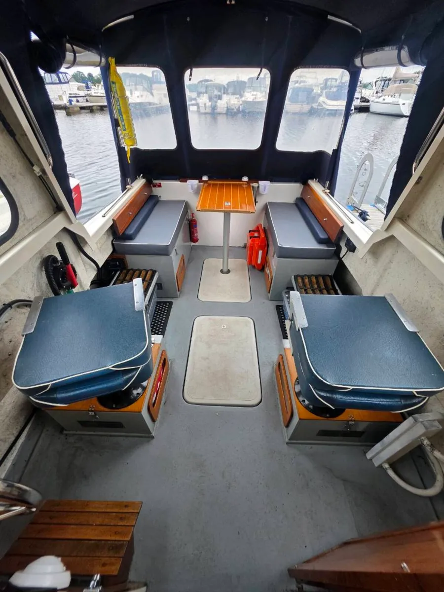 Hardy Fisher 20 cabin cruiser day boat - Image 4