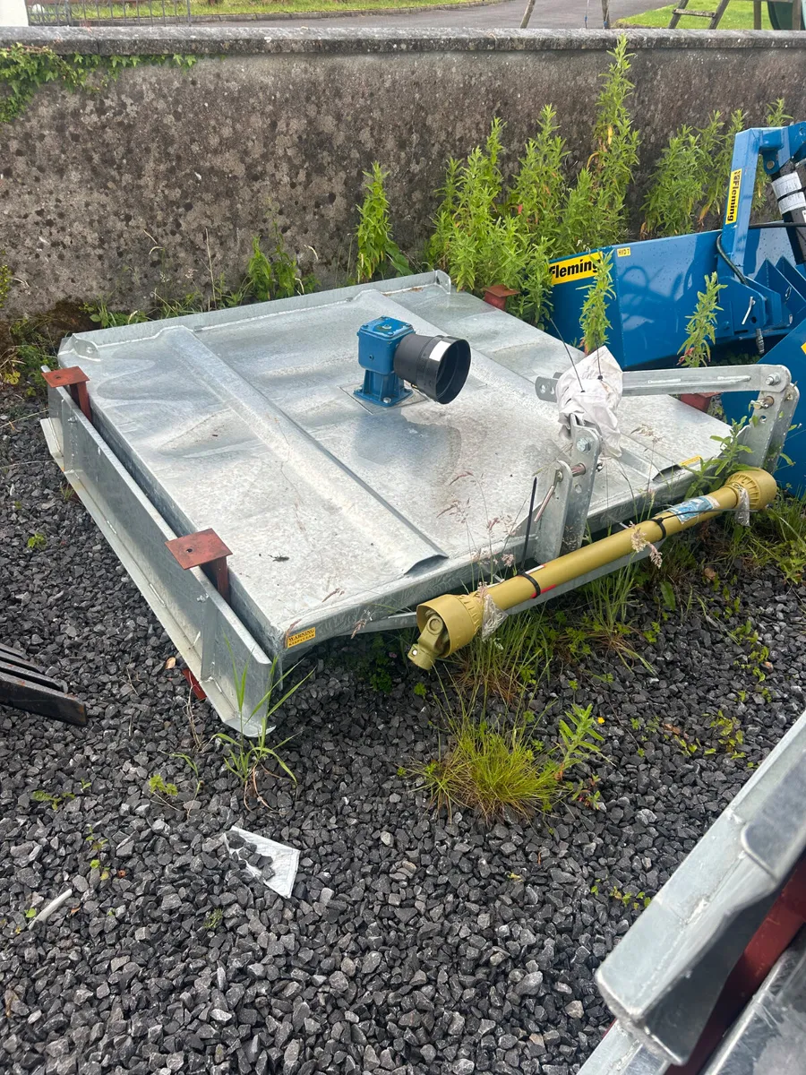 New Fleming 6ft Galvanised Toppers - Image 1