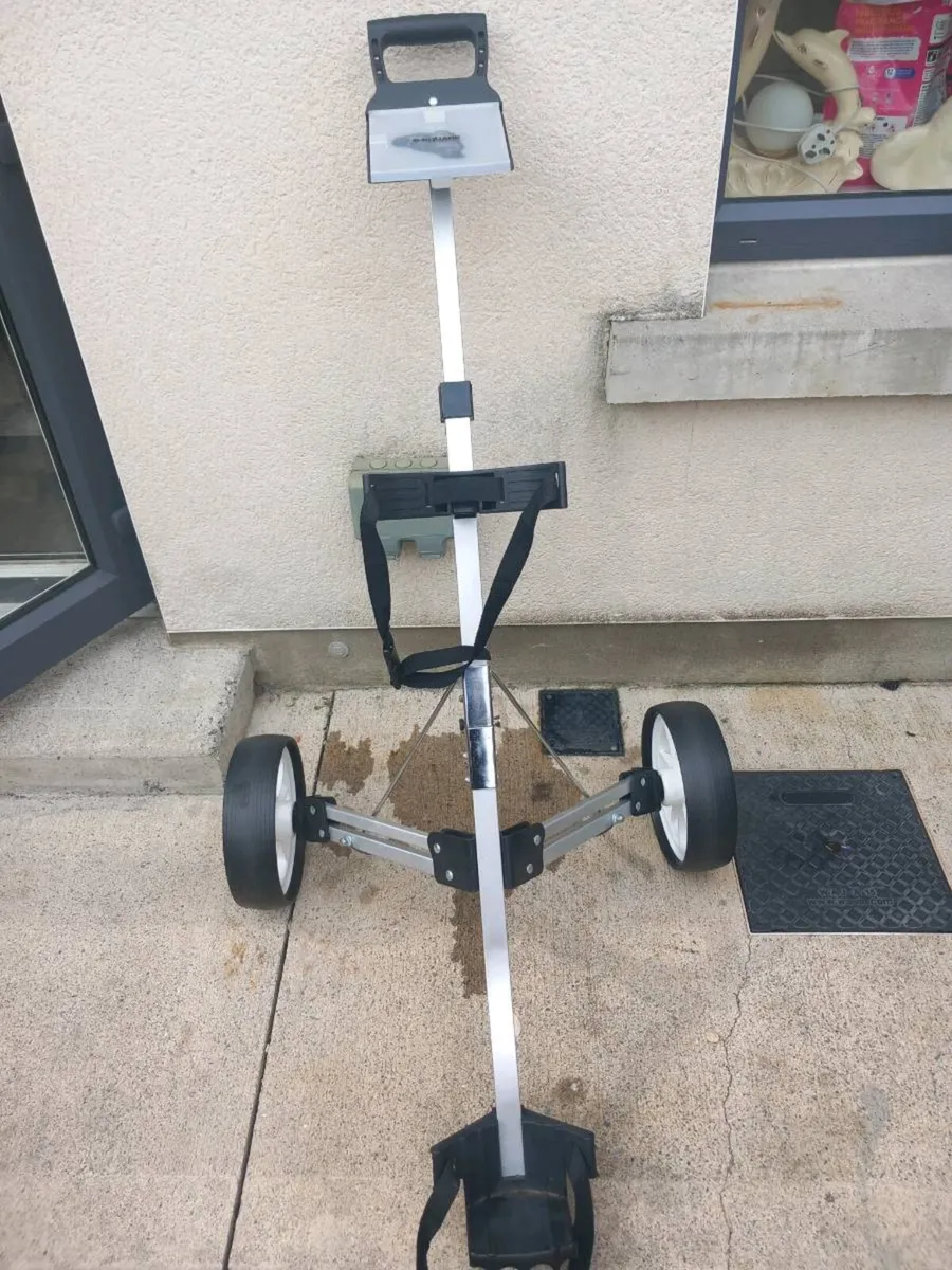 B-square golf trolley. - Image 2
