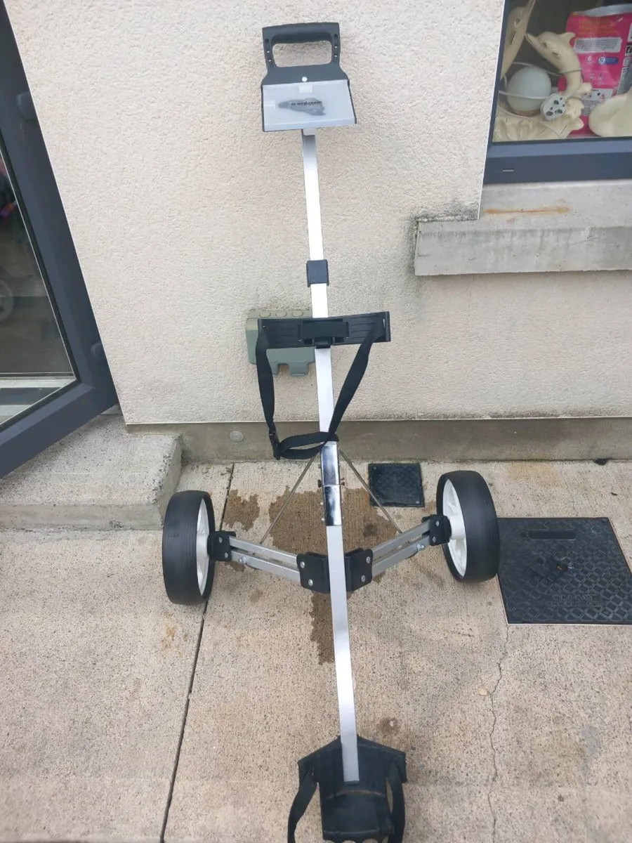 B-square golf trolley. - Image 4