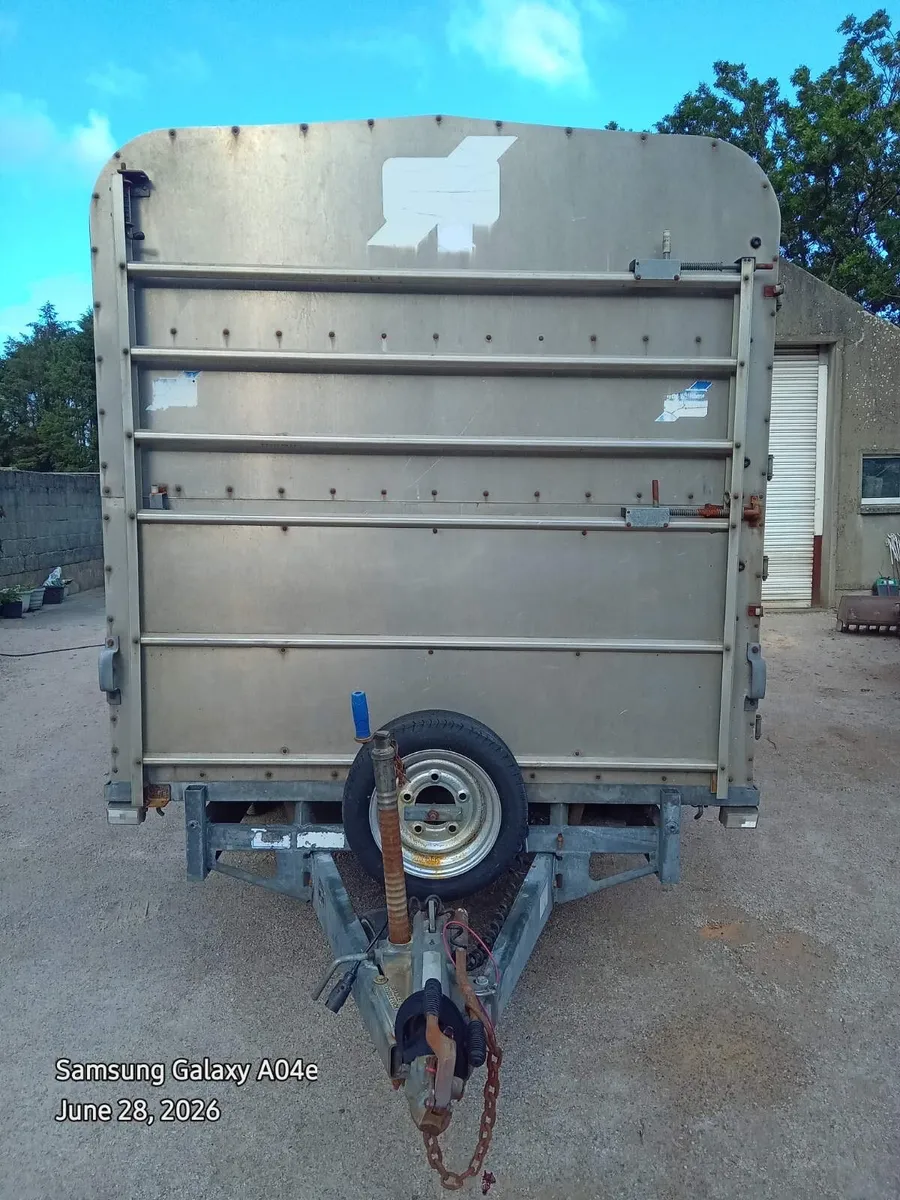 14ft x 6ft Williams Cattle Body with Sheep Decks - Image 1