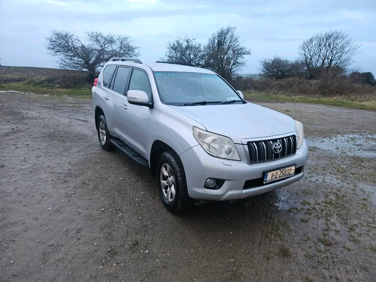 2011 Toyota Landcruiser - Image 1