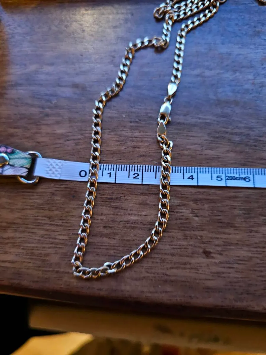 18ct Gold Chain / 20" / 8gms / Excellent Condition - Image 1