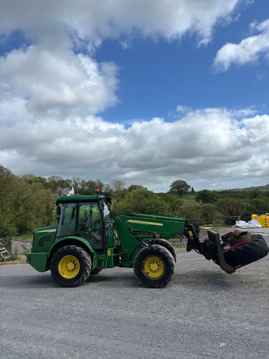 John Deere loader - Image 1