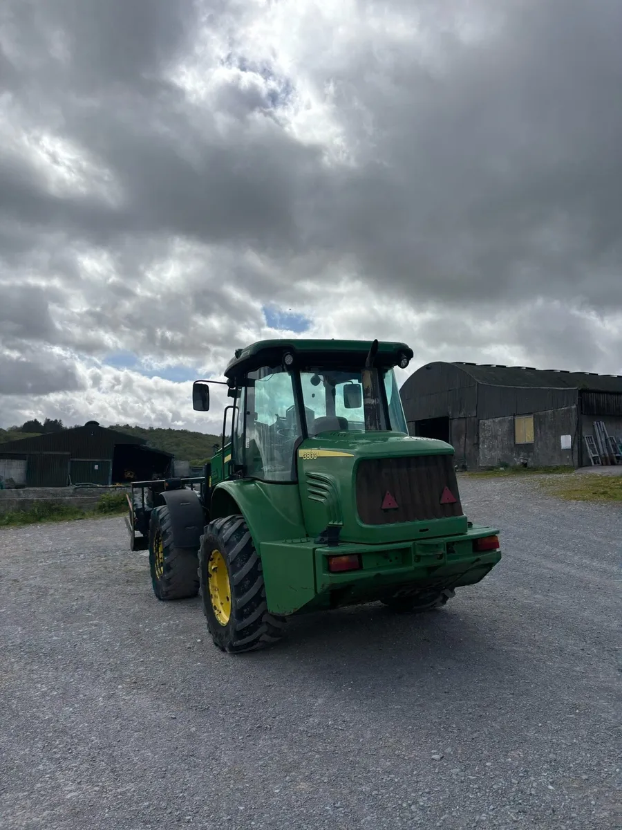 John Deere loader - Image 2