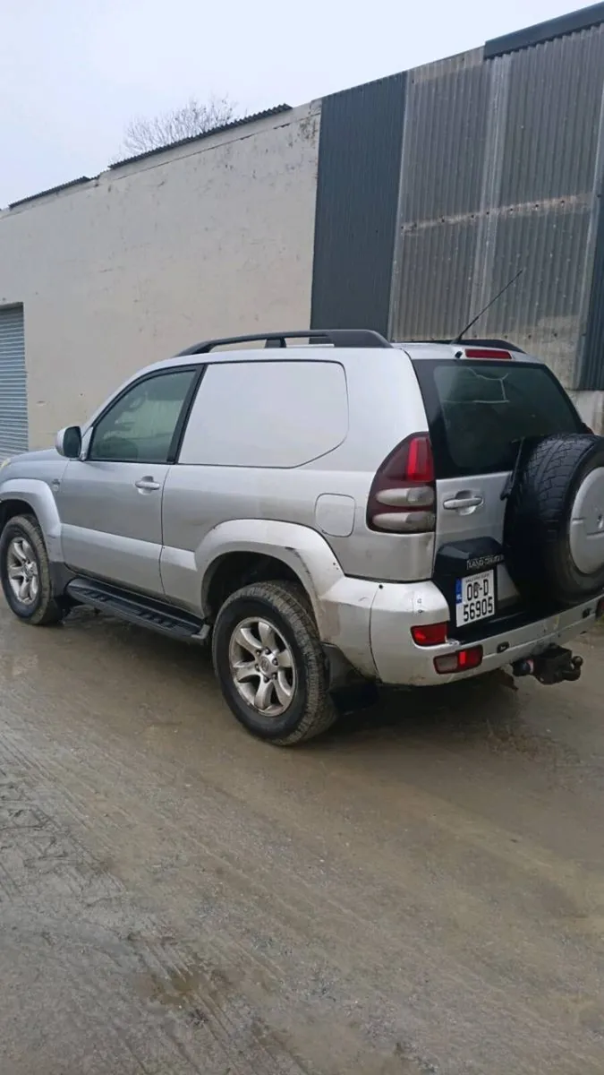Toyota landcruiser - Image 1