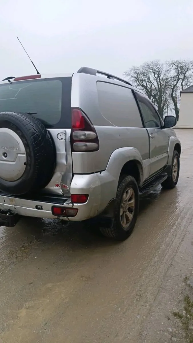 Toyota landcruiser - Image 2