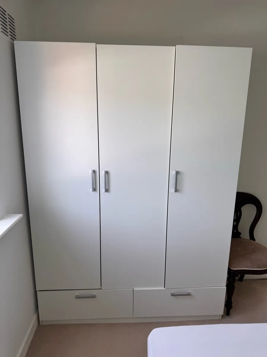 Whole house items 3 - Image 1