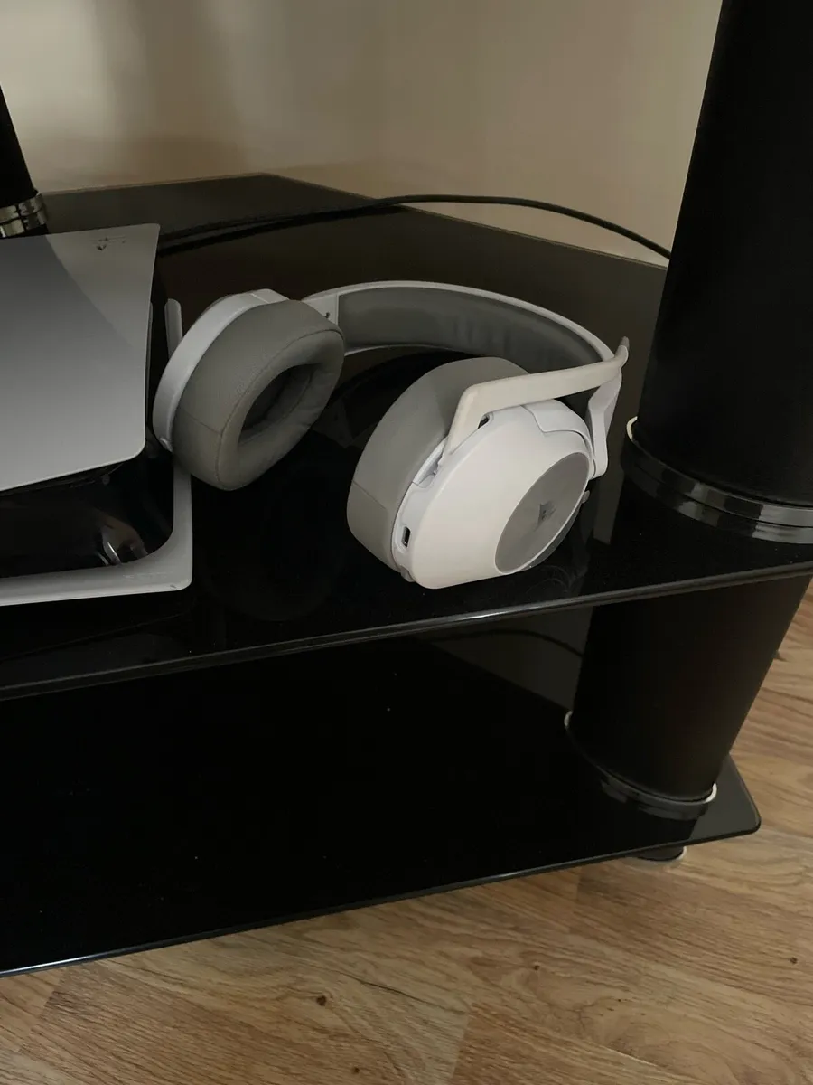 PS5 Slim - Image 2