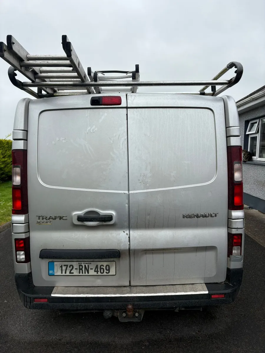 Renault Traffic - Image 3