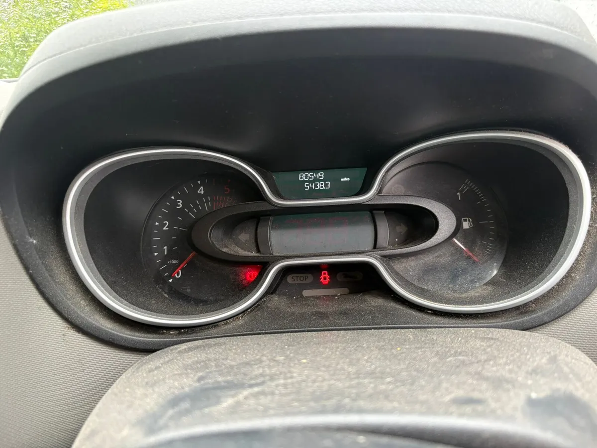 Renault Traffic - Image 4