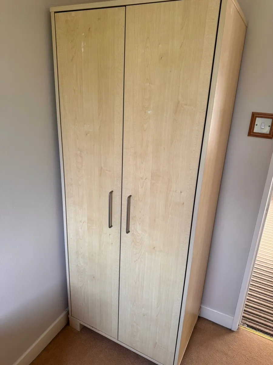 Whole house items 4 - Image 1