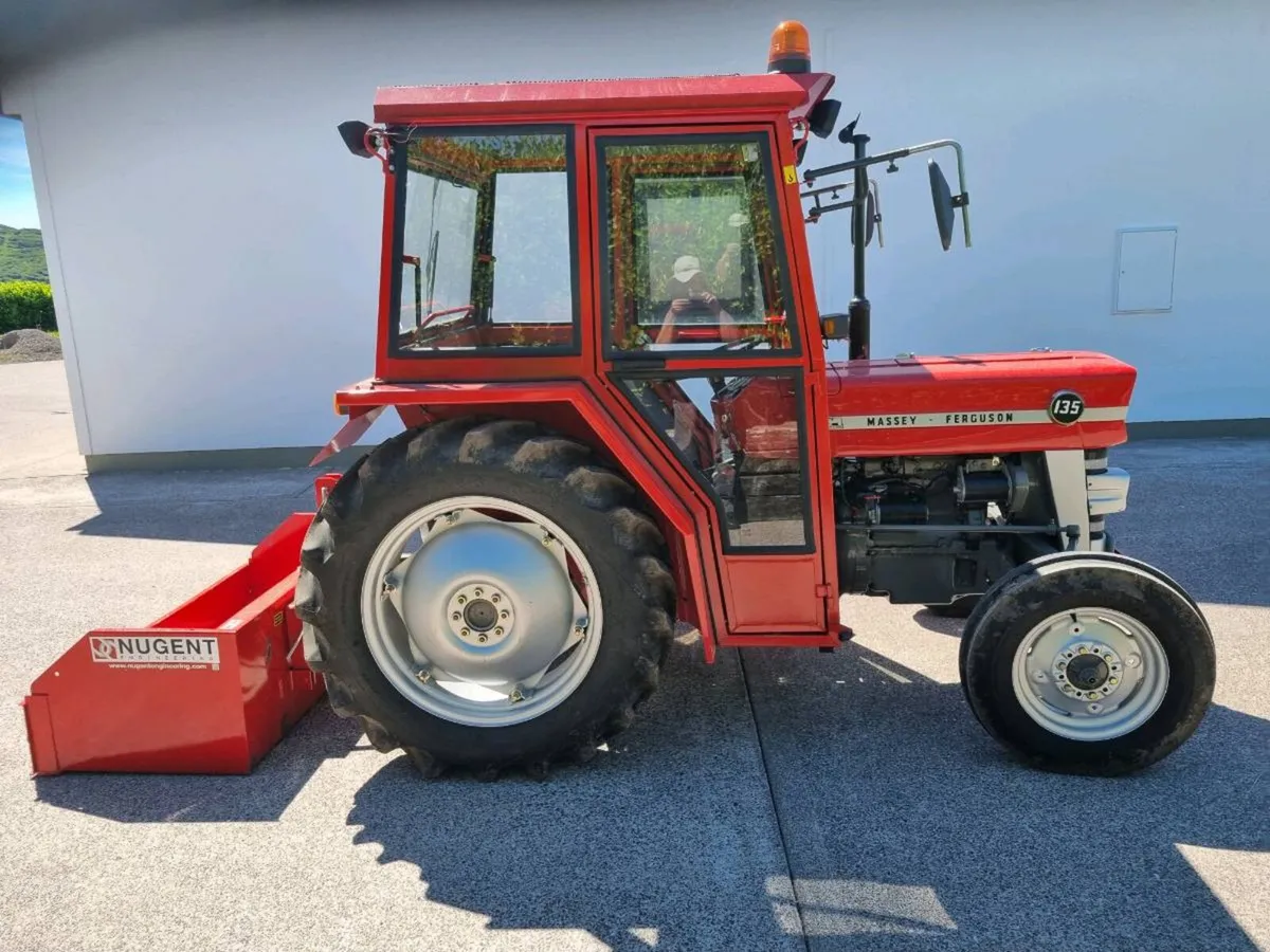 Tractor - Image 3