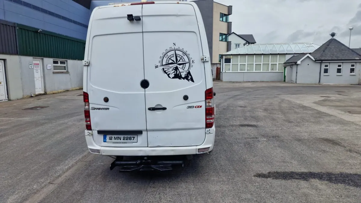 Camper van sprinter - Image 3