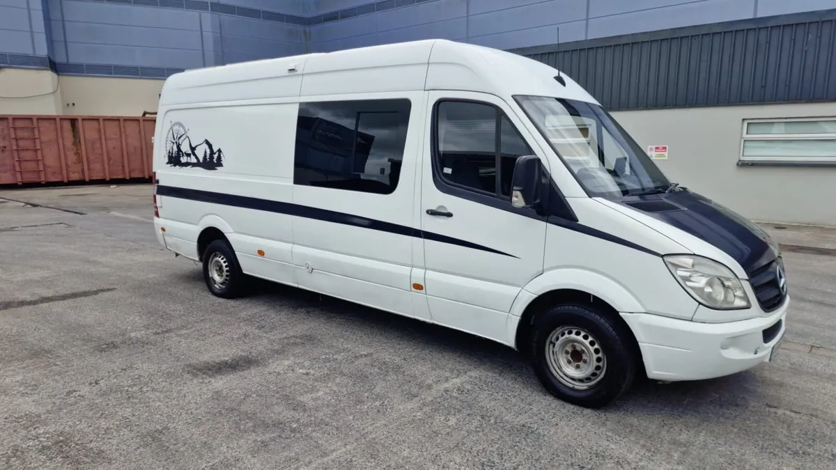 Camper van sprinter - Image 2