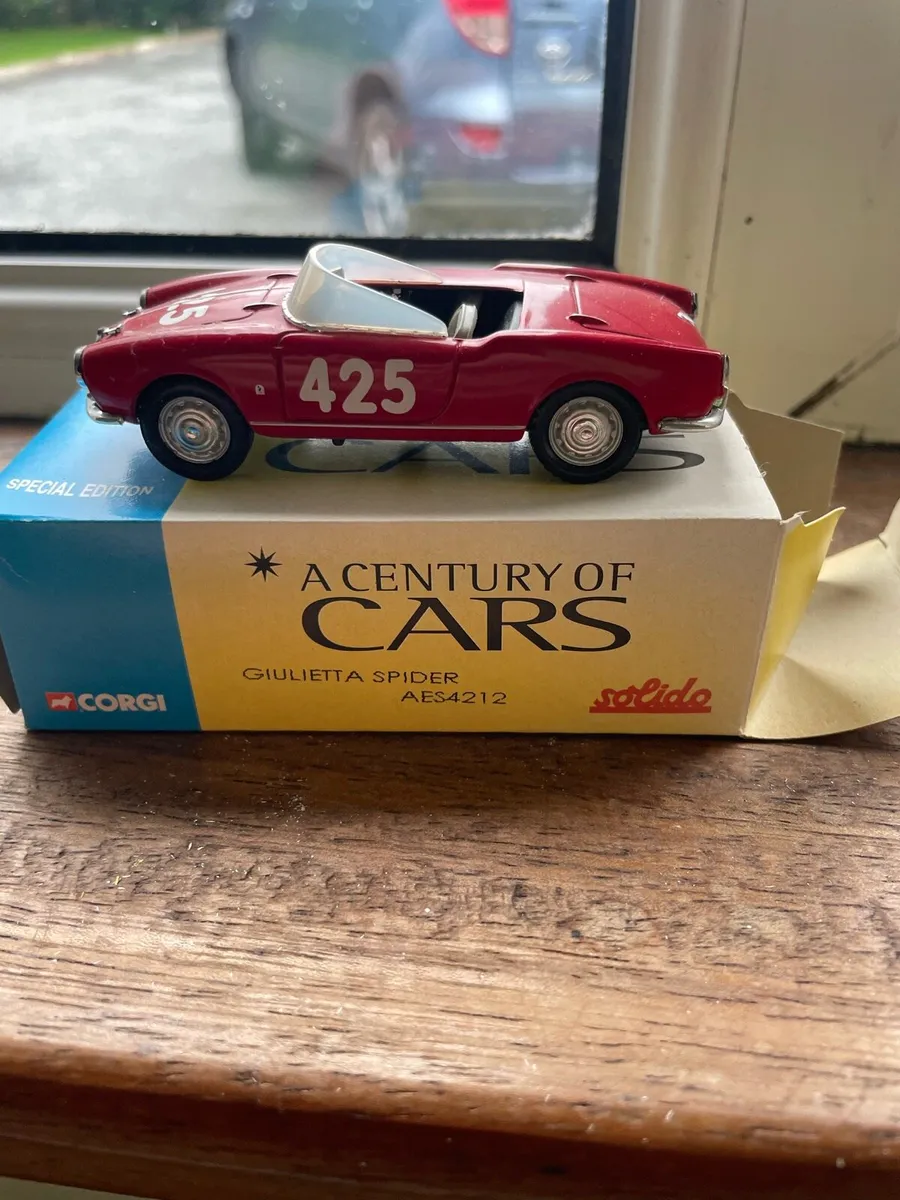 Diecast model cars - Image 2
