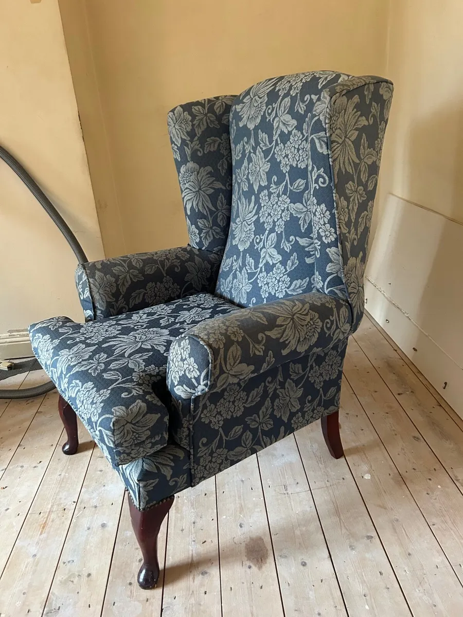 Large armchair - Image 2