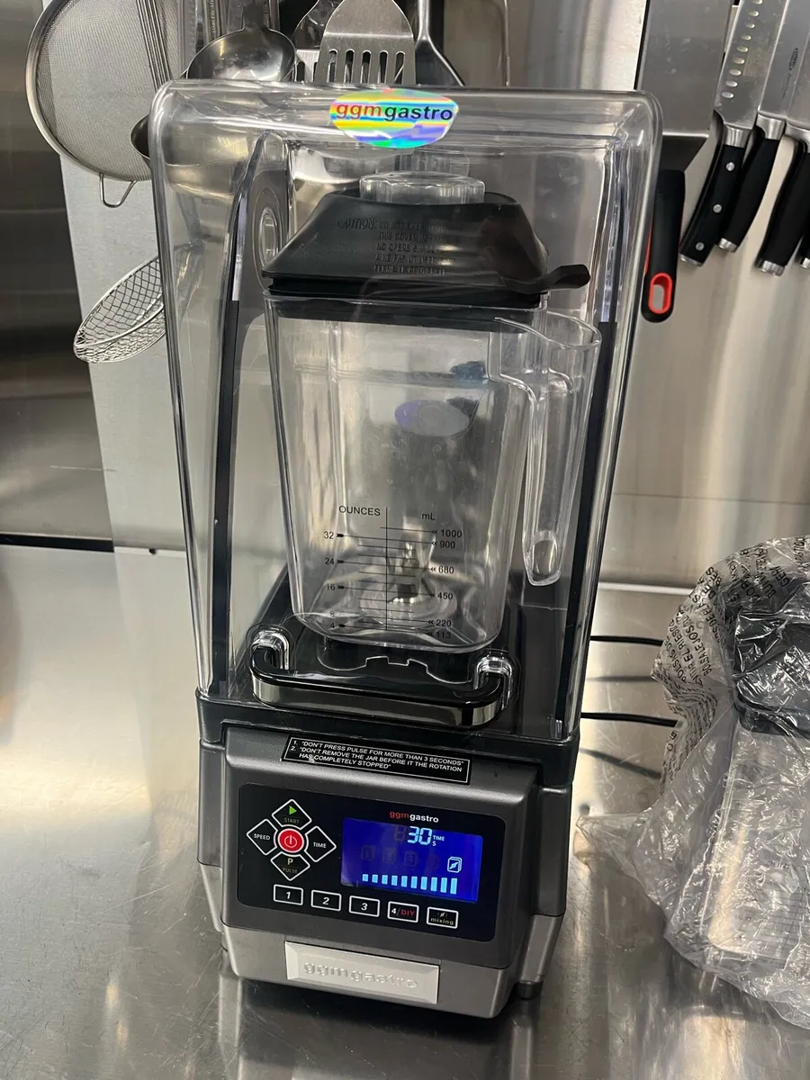 Commercial bar blender - Image 1