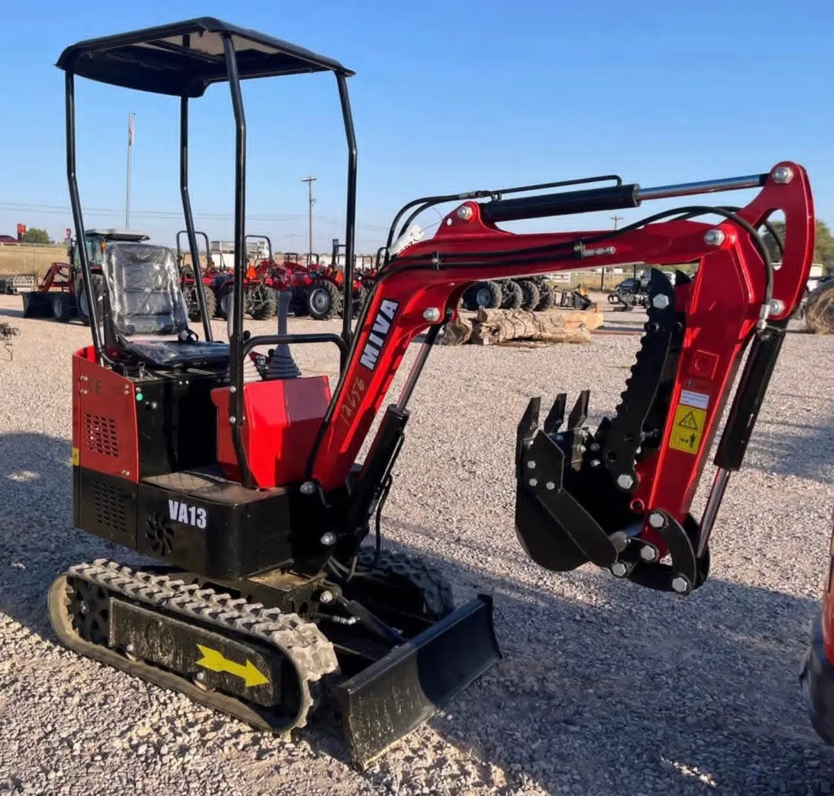 MIVA VA13D MINI DIGGER DIESEL - Image 1