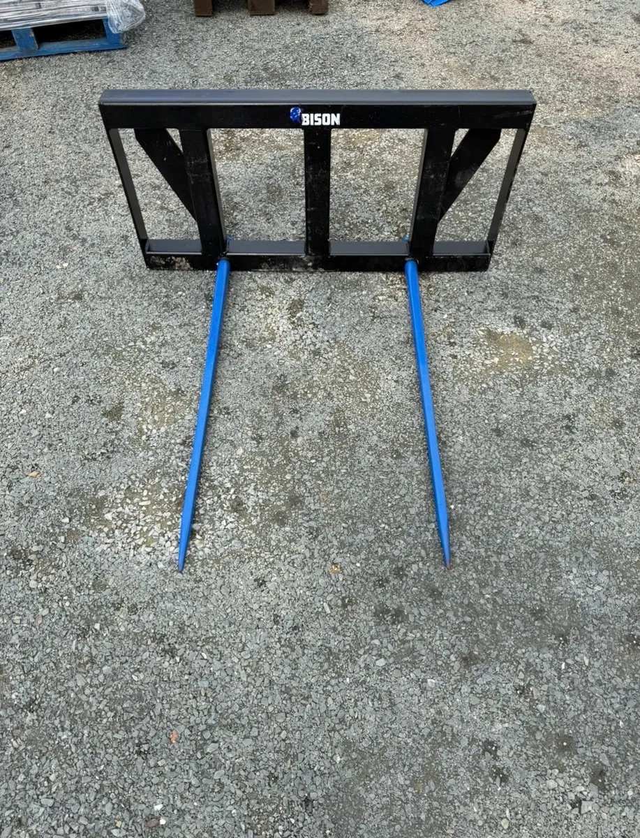 Bale spike - Image 1