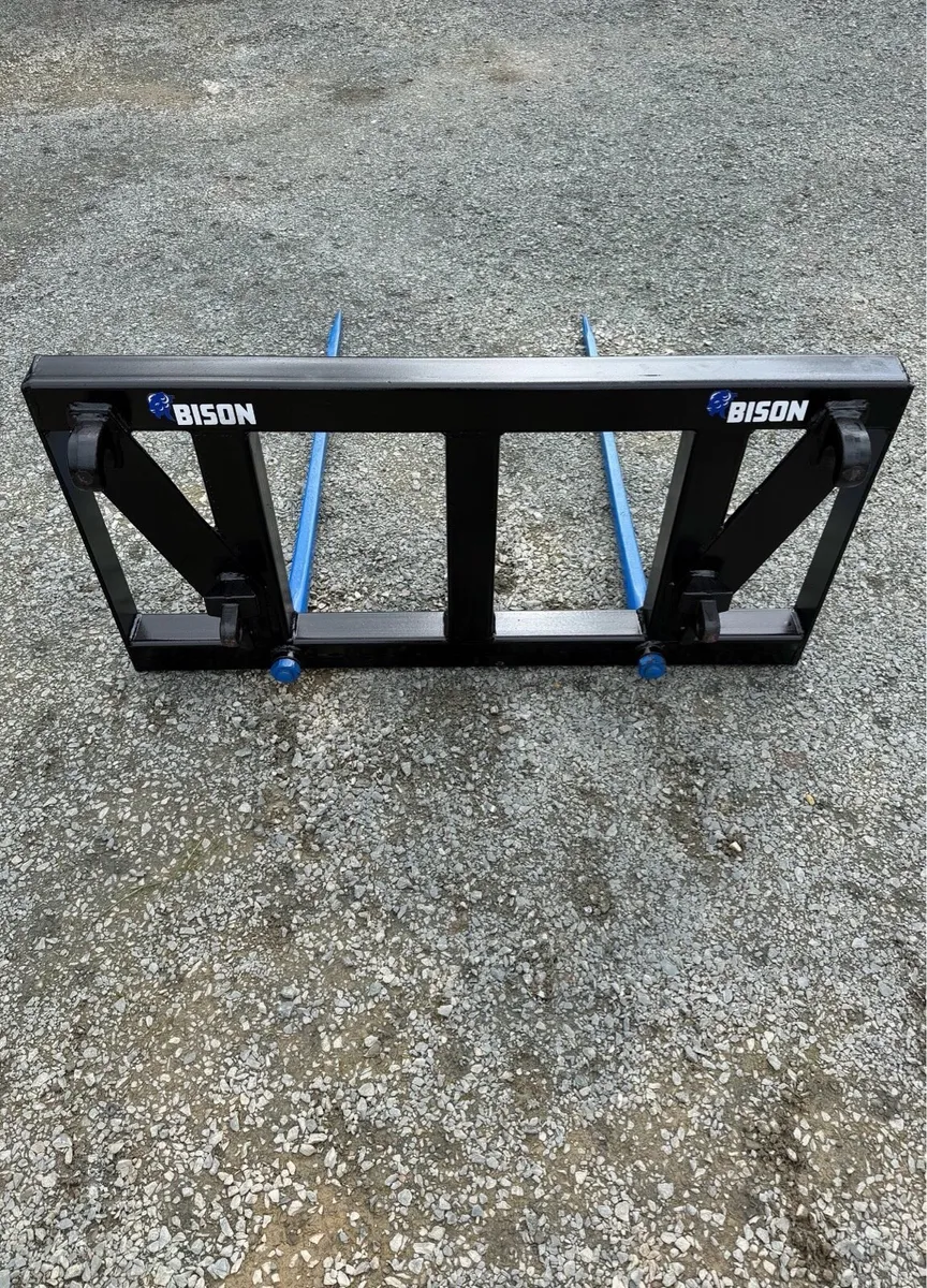 Bale spike - Image 2